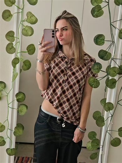 Sadie B (@sadie.b94)’s videos with Mink - fakemink