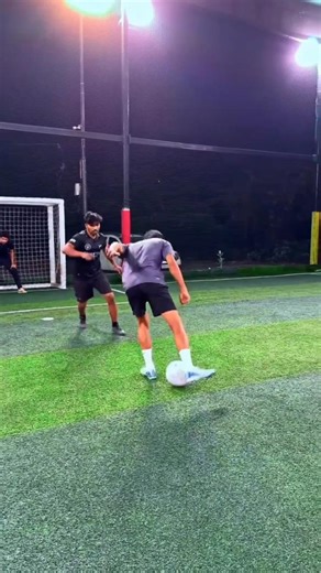 Football Skill Tutorial #football #footballskillschallenge