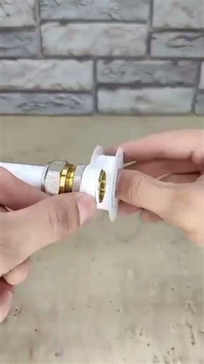 This is the correct way to install tape #shortvideo