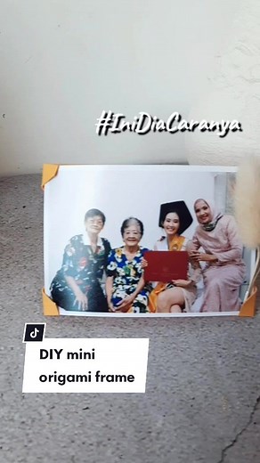 Cara Membuat Bingkai Foto Mini dari Kertas Origami
