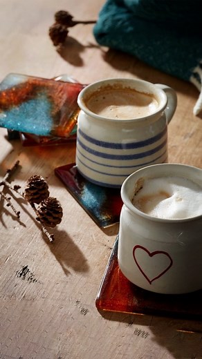 Hand-crafted beauty from the heart of Cornwall! Each of our Jo Downs fused glass coasters is lovingly made in our Launceston studio, hand-powdered with vibrant, eye-catching colours that bring a touch of style and elegance to any coffee table. ☕ Looking for the perfect Christmas gift? Our coasters make a stunning festive present, full of Cornish charm and creativity. Special Offer: Buy 4 or more coasters and get 10% OFF — mix and match your favourites or choose matching designs to suit your home