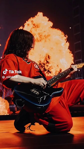 Billie Eilish Inspired Edits for a Motivating Monday