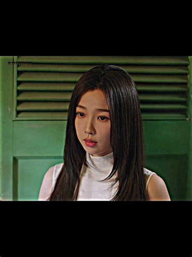 she's just looking at the sun iykyk😌#shorts #cdrama #cdramaedit #speedandlove