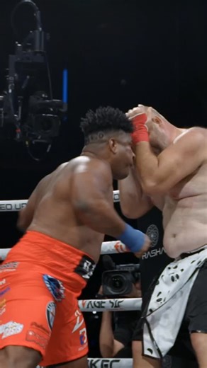 FIGHT WEEK IN SOFLO! We’ll see you this Friday at @HardRockHolly! #BKFC80 | Friday | Watch on BKFC | BKFC