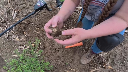 Hidden history - Civil War items found underground