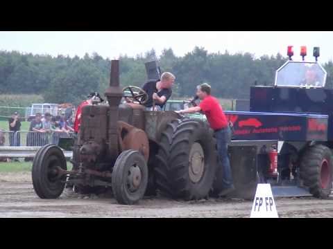 Lanz Bulldog @ Edewecht 2011 Tractor Pulling