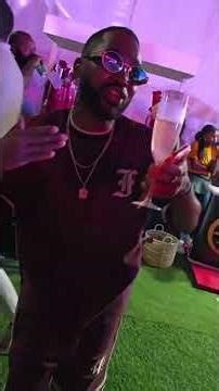 Moments: Me at an Anselmo Ralph concert