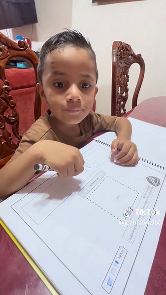 Tareas Divertidas para Niños en Casa