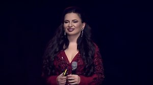 2019: Dr Ruja Ignatova introduces OneCoin at bizarre London conf