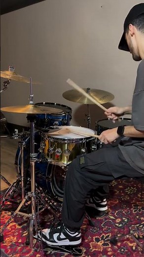 Grooving Techniques Explained: The Art of Getting Down