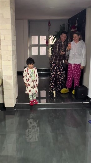 Sus caritas de felicidad 😍 | la niña