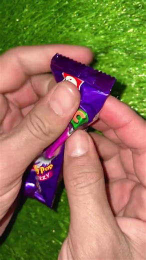 Satisfying Lollipop Video Unpacking Relaxing asmr Sounds#satisfying #lollipops #asmr #chocolateasmr