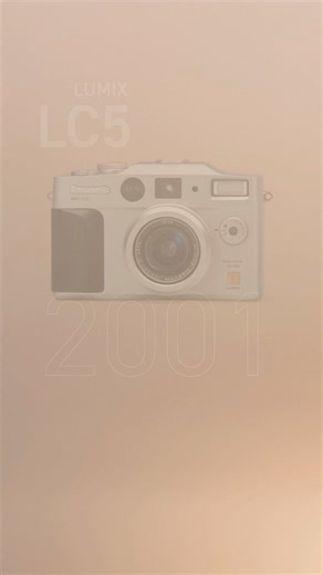 おお噂のLUMIX高級コンデジL10発表。GX9に12-32をつけたという感じ。スナッパーなのにバリアングル液晶なのが意外。GX/GF系は写りはいいが作りがヤワだと所有していて思うのだが、これは耐久性あるのだろうか。