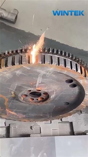 300W JPT Laser Cleaning Machine | Pulse Rust Removal on Gears