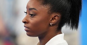 Simone Biles withdraws from individual all-around final
