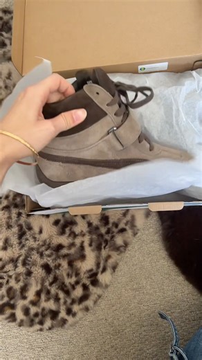 Puma speedcat wedge unboxing #shoesaddict #shoesunboxing #pumafuture #shorts