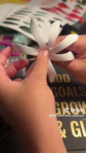 Flower Crafting Tutorials for Samoan Culture