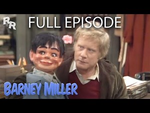 Hostage | Barney Miller | FULL EPISODE | S4E20 | Rapid Response