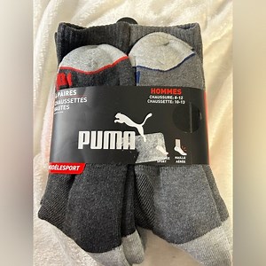 Men’s puma crew socks. Size 10 to 13.‎ New. White and gray. Sport style. 6 pairs
