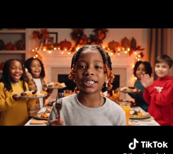 🌟 Thanksgiving Vibes Freestyle Rap 🌟🗣️ #FYP #chicago #rap #mukbang #asmrvideo