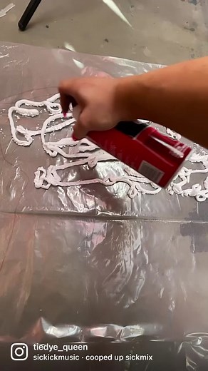 Marble tiedye skull with shaving cream🌈 #tiedye #tyedye #marbledye