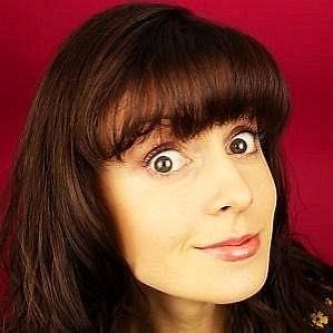 Laura Bubble Boyfriend 2026: Dating History & Exes - CelebsCouples