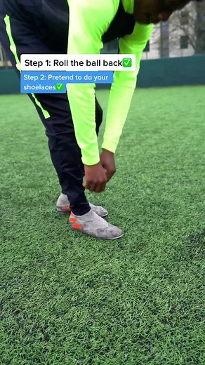 Leave my man in the dust🔥 #learnontiktok #footballskills