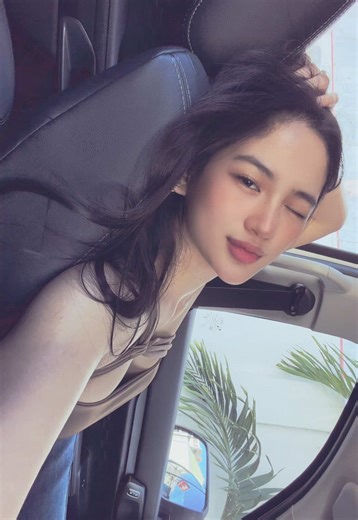 ac (@angelcatriz)’s videos with original sound - linktr.ee/raymondyoung