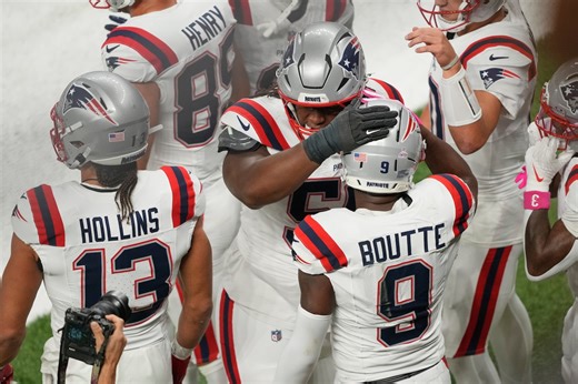 Rewind: Patriots hold off Saints, extend winning streak to three