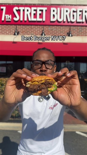 Trying NYC's Best Smashburger at 7th Street Burger