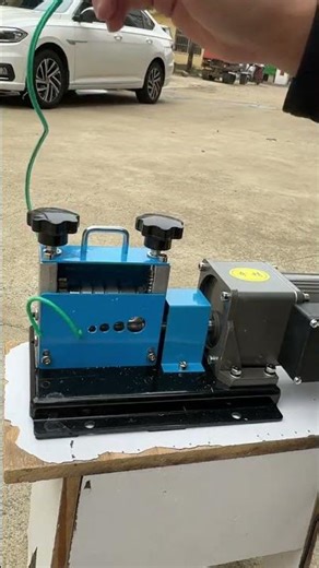 Electric Wire Stripping Machine #wirestripper