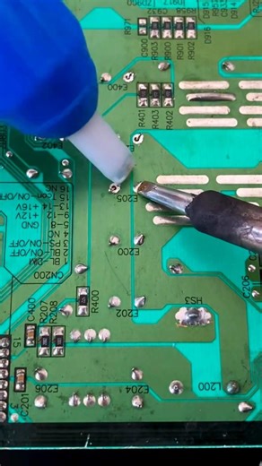 How to Desolder Components Like a Pro | Electronics Repair Guide