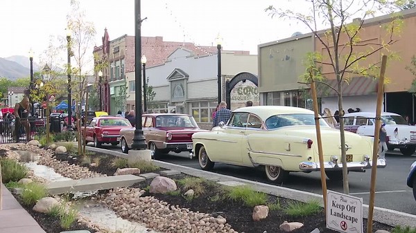 Residents delighted as Payson's historic Main Street reopens