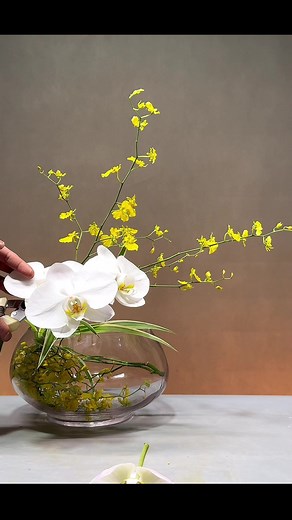 #flower #art #florist #flowerarrangement