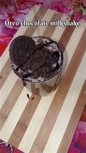Delicious Oreo Chocolate MilkshakeRecipe #food #oreomilkshake #asmrfood #milkshake #recipe #oreo