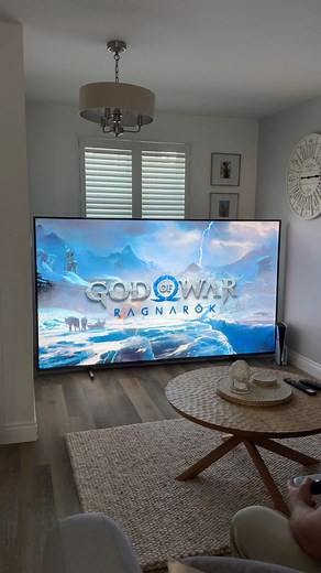 114K views · 1.6K reactions | Loads of GOW requests … here it is PlayStation coming in clutch with their trials man  Game looks amazing and the start is both epic & sad 藍 I’ve got GOW on the PC might have to download it on the ps5 and complete it on here before I get too far into Ragnarok tbh lol #gow #ps5 #playstation #consolegaming #homedecor | developeradam | Facebook