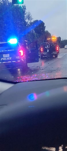 4.2K views · 16 reactions | Gotta Be extra cautious while driving in the rain! Car crash shelby drive Memphis | Robert Jones | Facebook