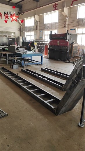 Chip conveyor production factory