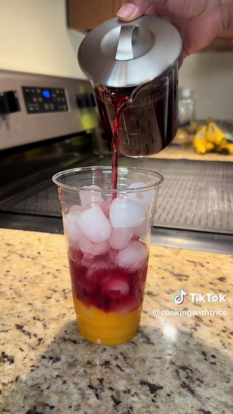 Refreshing Mango & Hibiscus Iced Tea Recipe