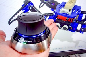 【Fusion360】視点操作に特化した左手デバイス『3Dconnexion SpaceMouse Wireless』が非常に使いやすい！3D CADの必須アイテムですね！