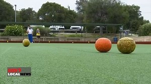 INAUGURAL LAWN BOWLS EVENT More than 100 lawn bowlers are competing at an inaugral competition in Albany this weekend. It's hoped the new competition will be the first of many, and will encourage younger players to take up the sport. | 7NEWS Regional WA