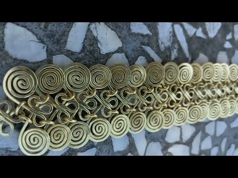 Wire wrapping demo - Double spiral clover. 🍀 Version 1. (No voice)