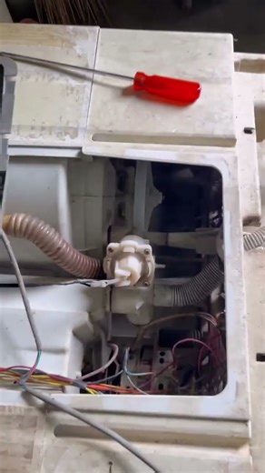 semi automatic washing machine gearbox palslater change ok#art #hvac #hvactechnician #washingmachine