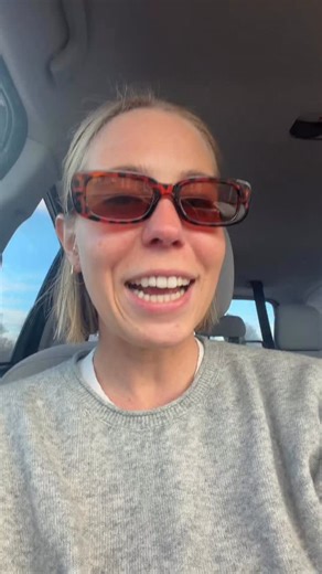 Lydia Kerr on Instagram: "what are the apps at the bottom of your phone ready go also 20% off @getbrick with my code LYDIA44906 if you wanna try 💙"