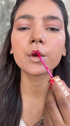 Trying Lip hack..🎀✨/ lip hack/ #liphacks #makeuphacks #lipcombo #youtubeshorts #shortfeed #shots