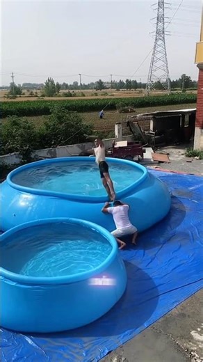 Dad’s Big Pool Challenge Gone Wrong! 😱🏊‍♂️😂