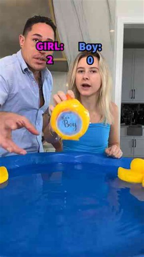 Cute duck reveals gender in a quacking surprise