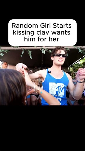 Clavicular jester maxing getting kissed and she thinks shes his GF #comedy #clavicular #mogging