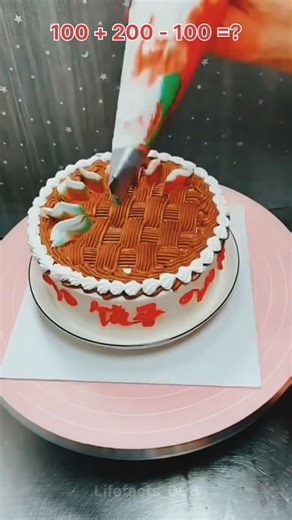 मैडम ने बच्चों से पूछा आप में से कौन रात को फोन चलाता है 😂#funny #ytshorts #shorts