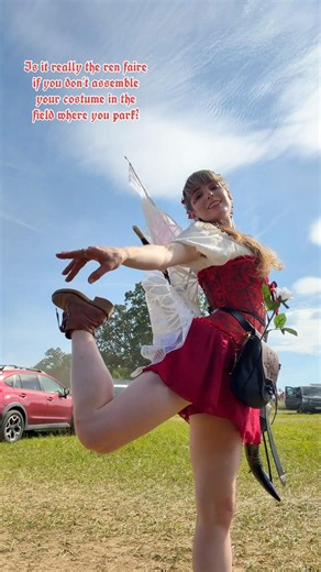 Getting ready in the field is a ren faire necessity #renfaire #renfest #fairycostume #renfair